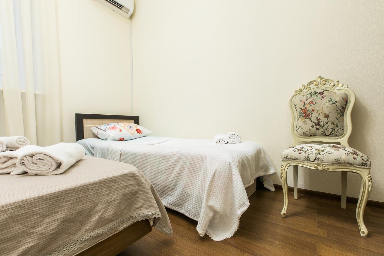 Sweet Home Vip 5 At Freedom Square Тбилиси Экстерьер фото